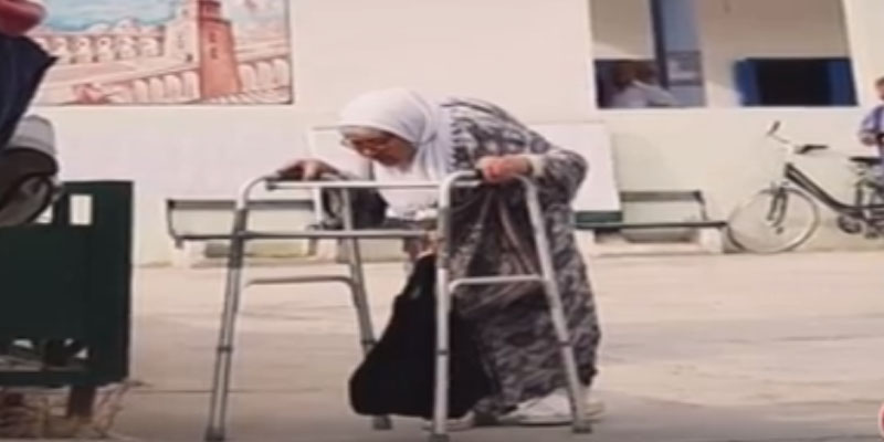  بالفيديو: المرأة ذات 89 سنة التي صنعت صورتها الحدث يوم الانتخابات تتحدث